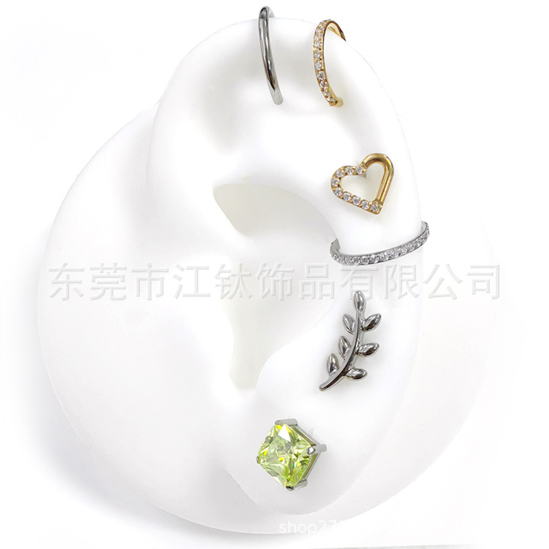 G23 Titanium Alloy Heart-Shaped Inlaid Zircon Ear Cartilage Stud Earring for Women Men - Image 4