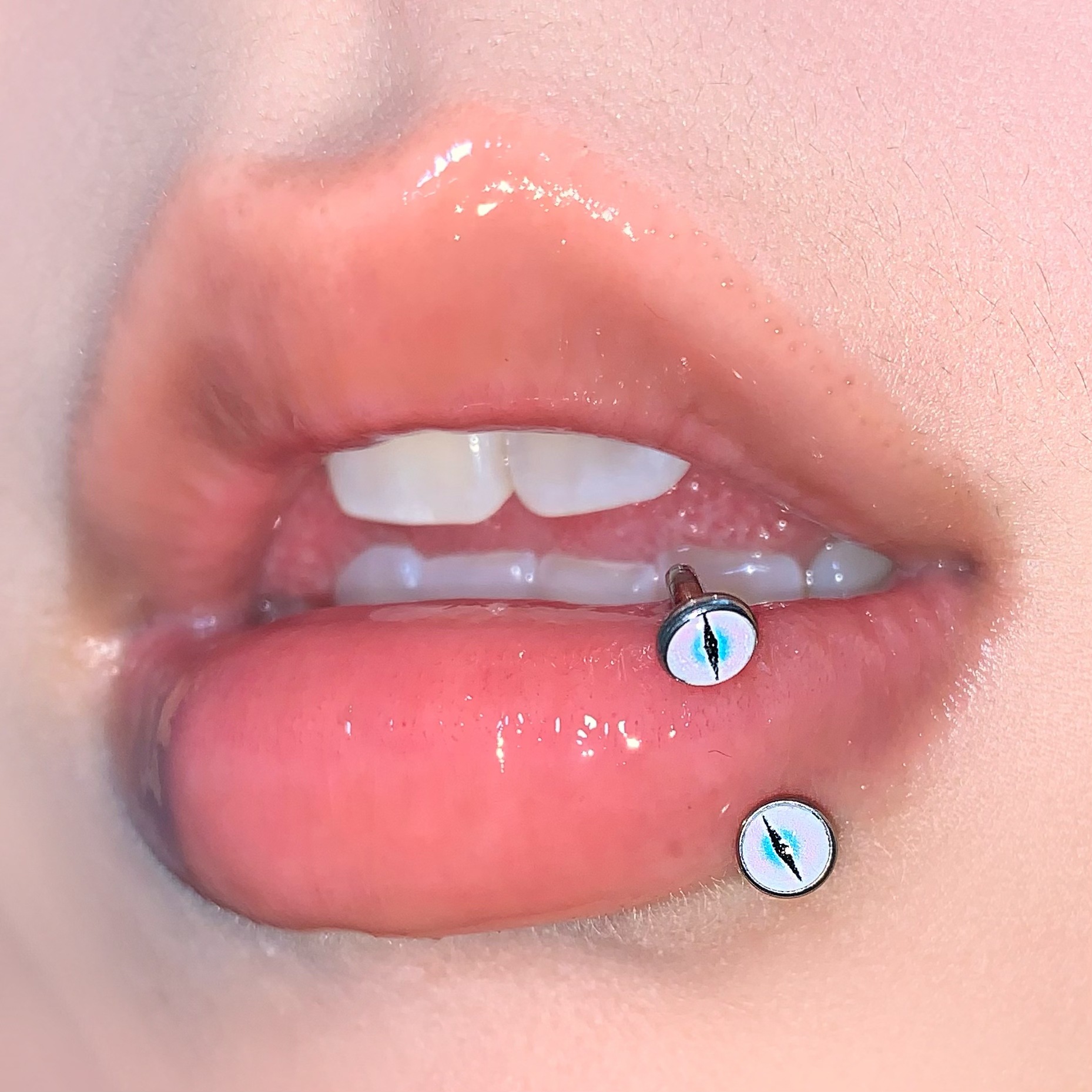 Charming Starburst Lip Ring C-Ring Internally Threaded 1.2mm 12mm 5-Color Gradient Cat Eye Magic Pupil Sexy Style - Image 2