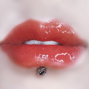 Lip Nails Spice Dice Lip Ring Labret Stud 16mm 1.2mm Titanium Steel Punk Ear Nails Fashion Piercing Jewelry Wholesale