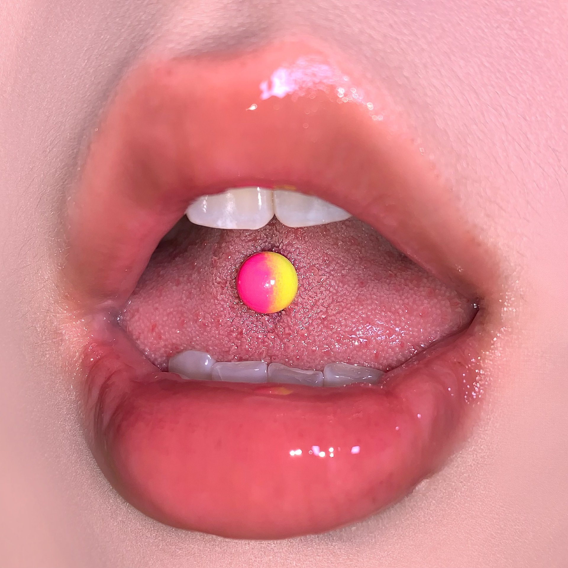 Hot Selling Colorful Acrylic Tongue Nails Double-Ended Color Matching Tongue Piercing Jewelry 316L Surgical Steel - Image 4