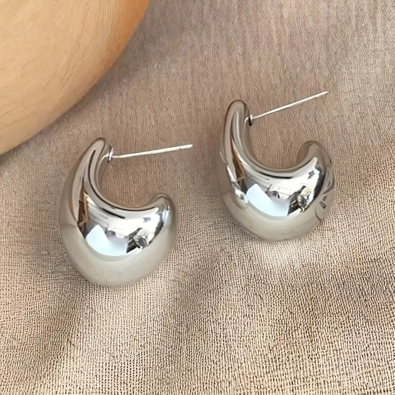 18K Gold Hollow Melon Seed Drop Earrings Stainless Steel Vacuum Plating Fashion Earrings for Women - Image 3
