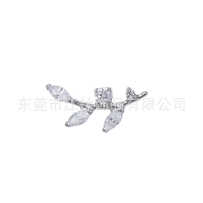 G23 Titanium Lip Stud with Leaf and Zircon Motif, Internally Threaded, 1.2x10mm, Gold Tone - Image 5