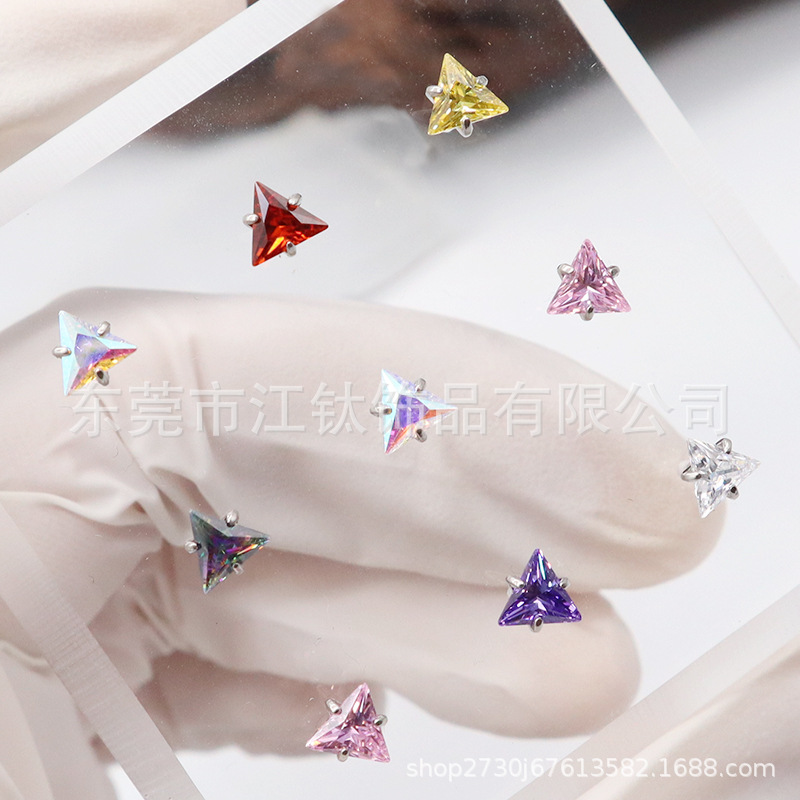 F136 Titanium Labret Lip Ring Triangular Zircon Claw Set 5A CZ G23 Titanium Alloy Piercing Jewelry Ear Cartilage Stud - Image 2