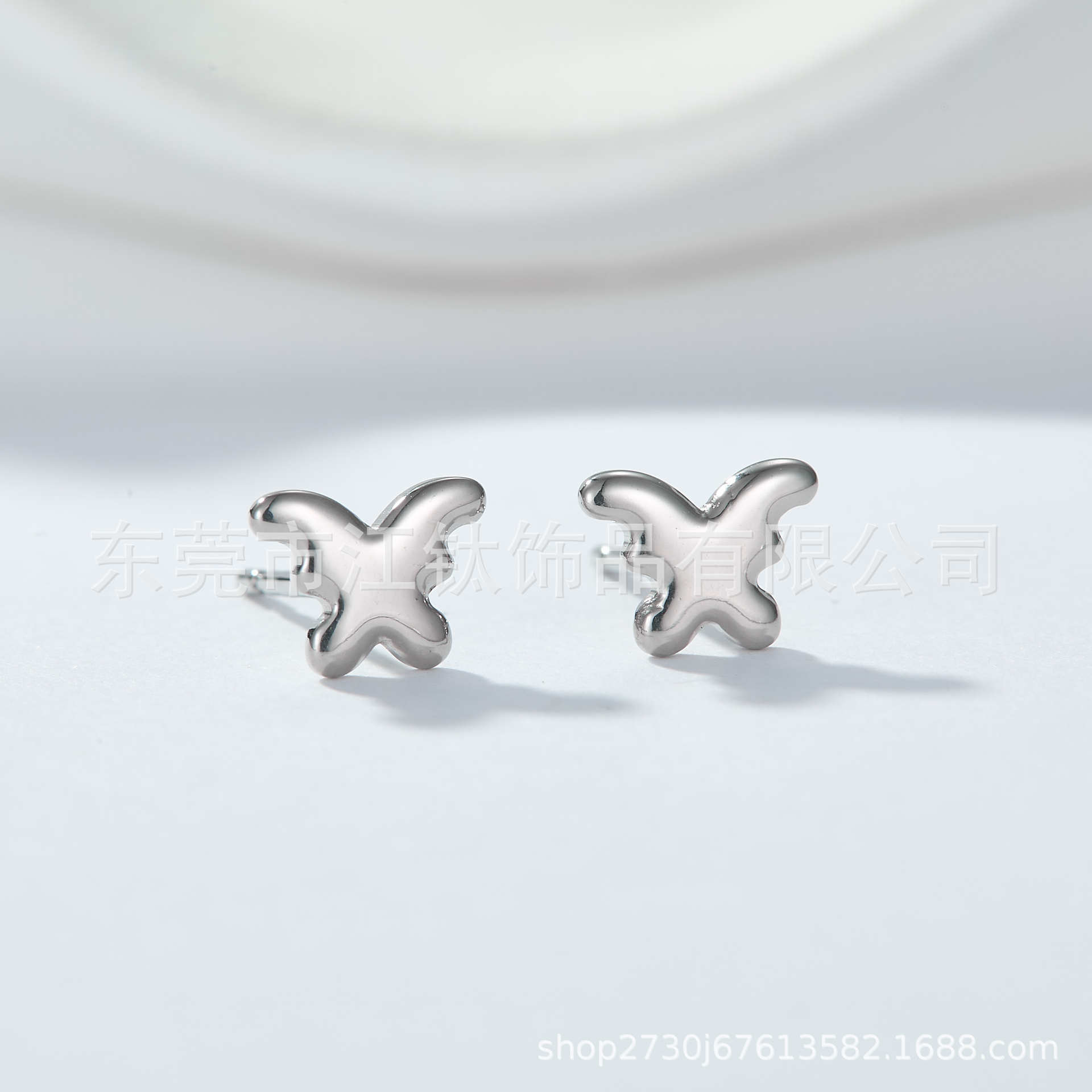 G23 Titanium Love Star Cartilage Earring Butterfly Buckle Ear Stud - Image 4