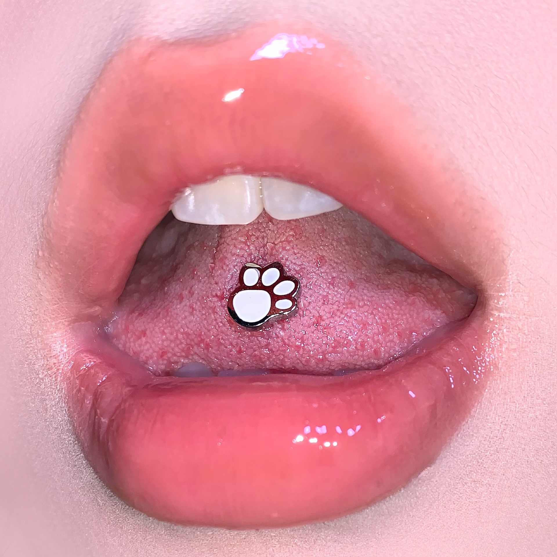 Dropping Oil Cute Cat Claw Tongue Barbell 316L Surgical Steel External Thread Sweet Tongue Piercing Jewelry Wholesale - Image 2