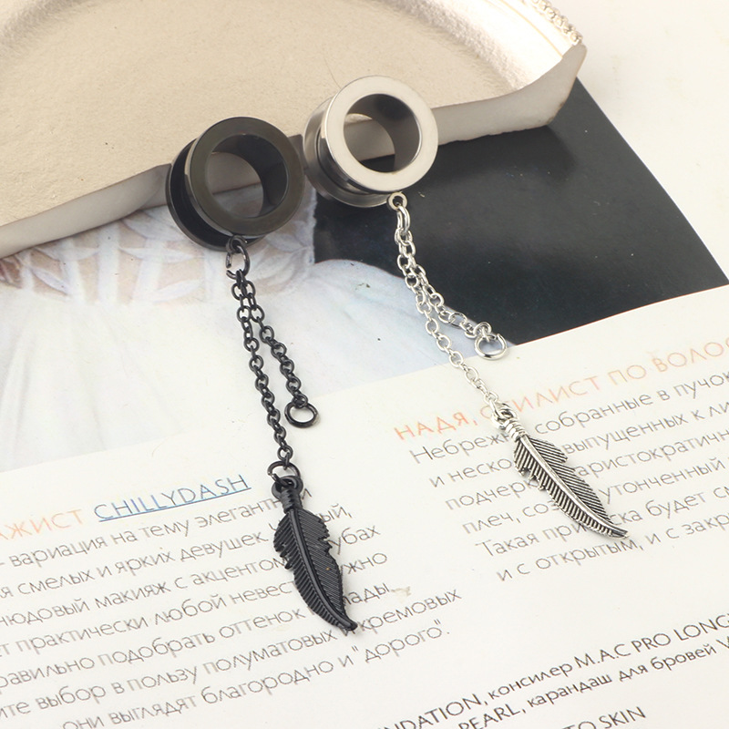 Snail Leaf Chain Pendant Ear Expander - 25mm Black 316L Surgical Steel Cartilage Earring for Gauged Ears - Image 2