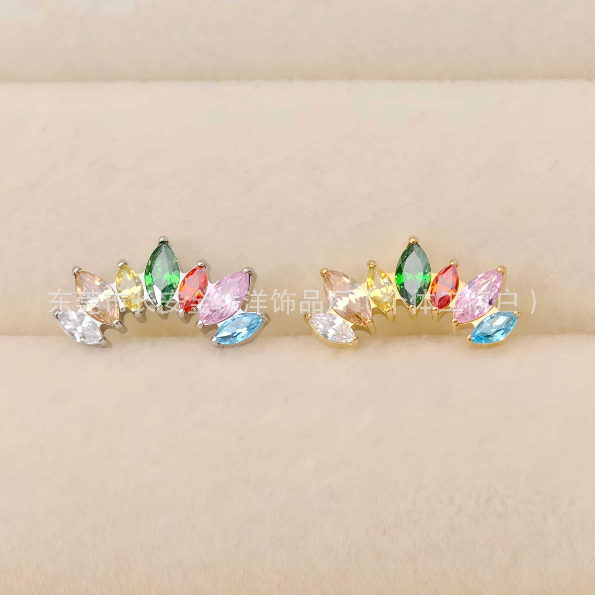 F136 Titanium 18K Gold-Plated Seven-Leaf Marquise Ear Lip Nose Stud Piercing Jewelry - Image 4