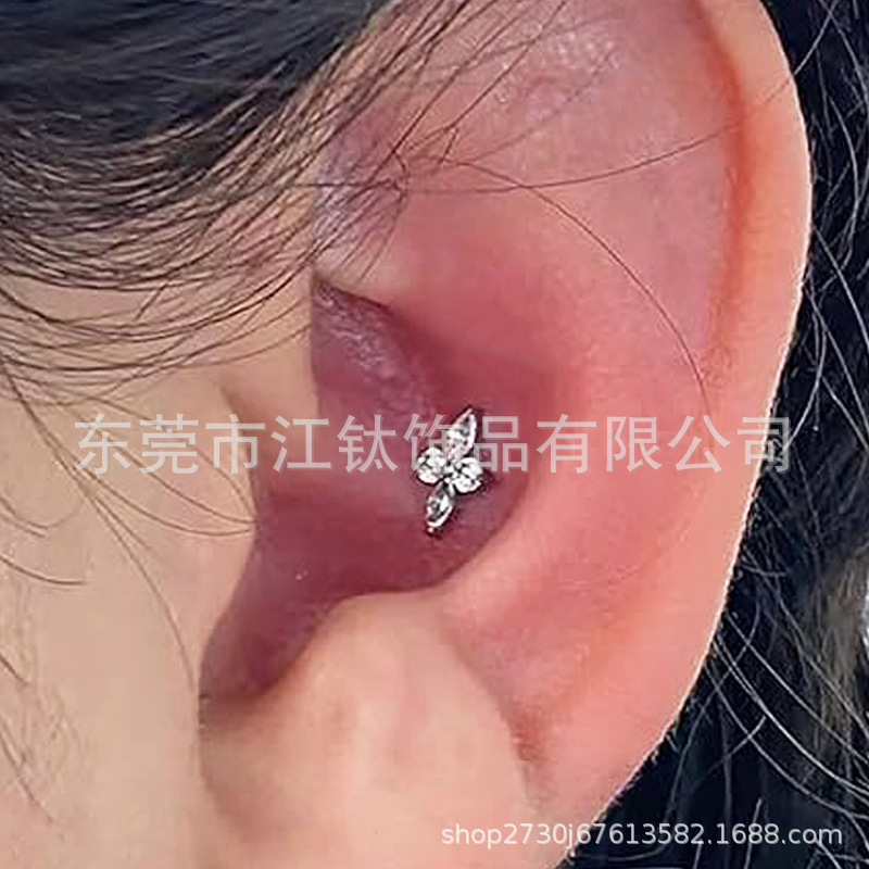 F136 Titanium Lip Labret Stud with Diamond CZ Four-Leaf Clover - G23 Titanium Body Piercing Jewelry - Image 4