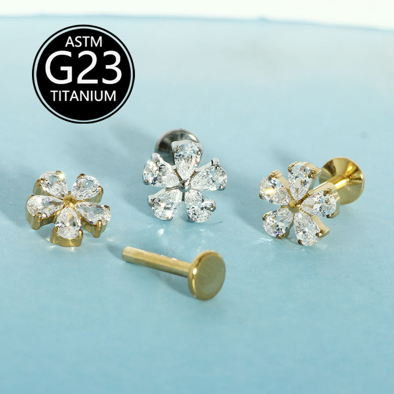 Full Diamond Small Flower G23 Titanium Alloy Zircon Lip Piercing Labret Stud Elegant Simple Ear Piercing Earrings Wholesale - Image 4