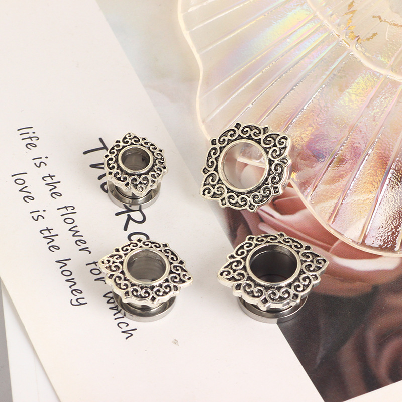 Retro Flower Hollow Ear Expander 16mm Ear Gauges Stainless Steel Body Jewelry - Image 3