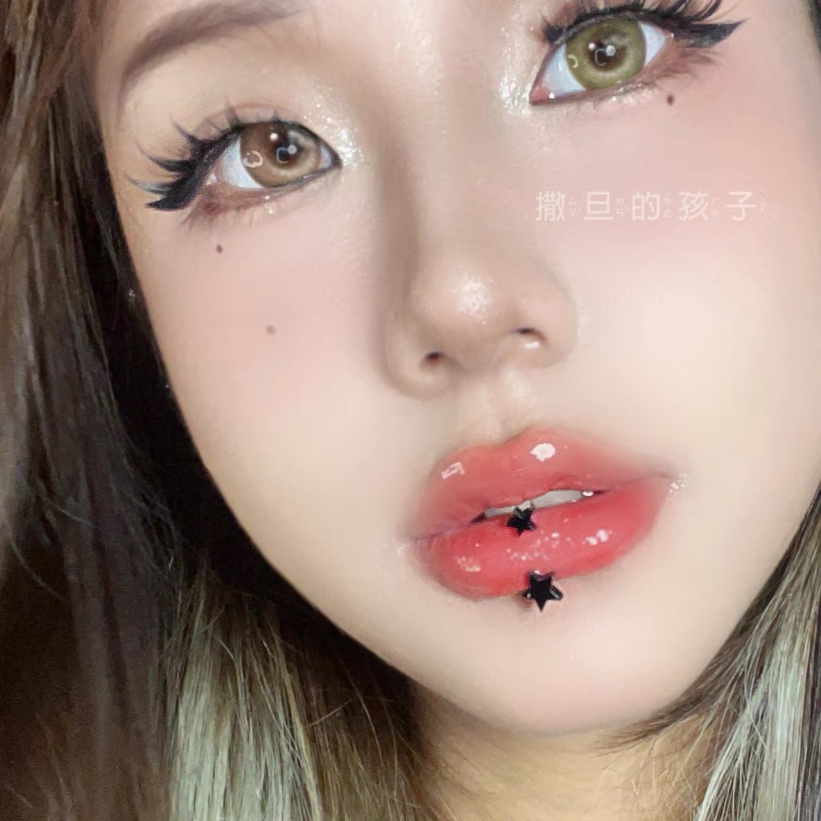 Titanium Steel Star Lip Ring D-Type External Thread Lip Stud for Girls Ear Cartilage Stud Wholesale - Image 4
