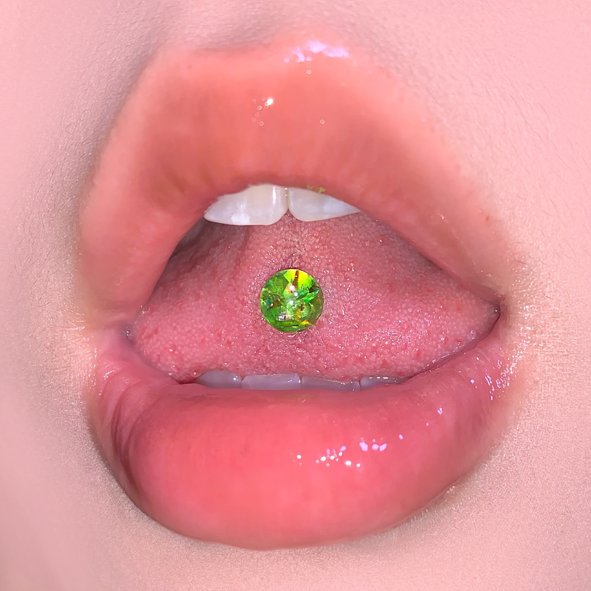 Fine Glitter Tongue Nail Tongue Ring Stainless Steel External Thread Stylish Sweet Sexy Tongue Piercing Jewelry Wholesale - Image 5