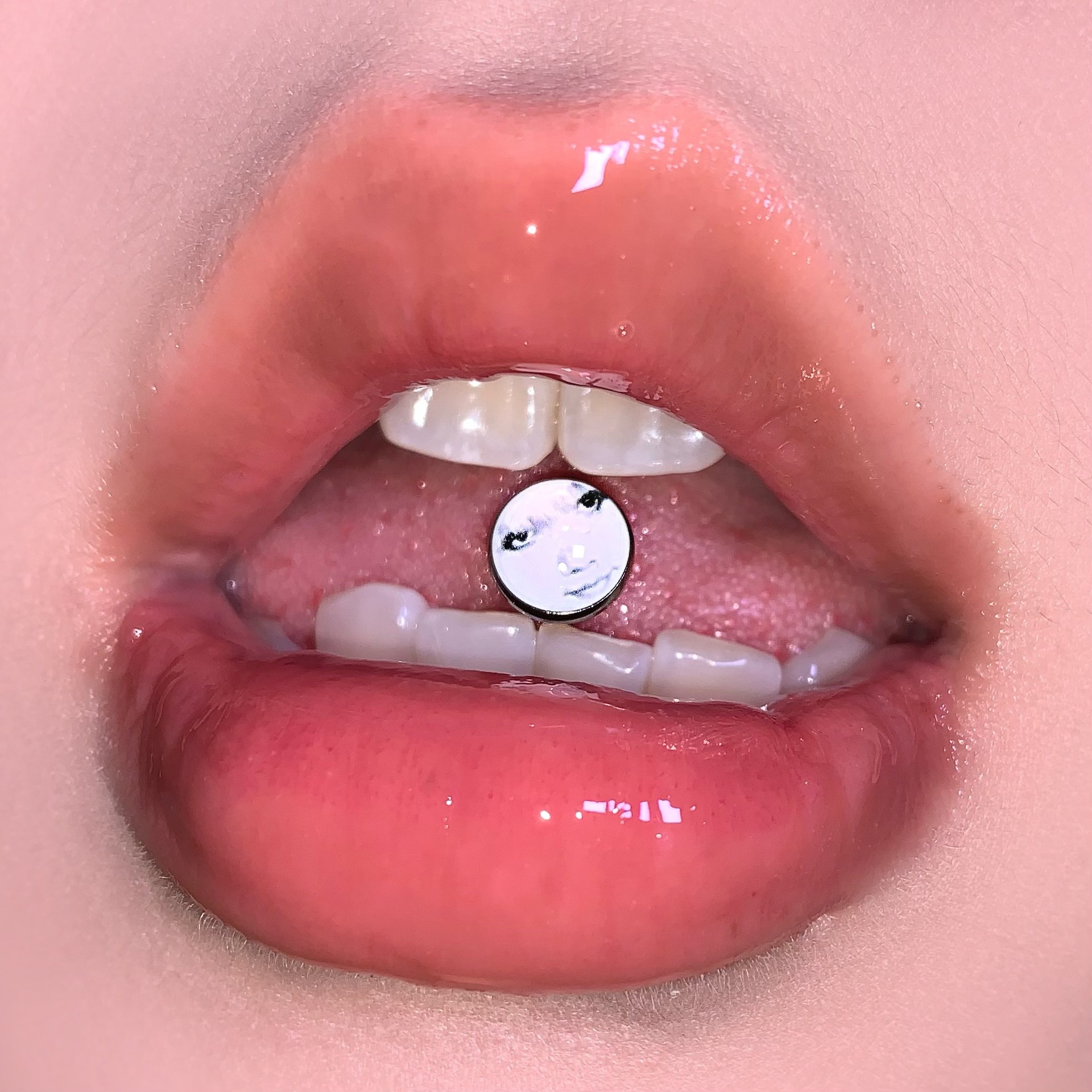 Funny Dragon Face Tongue Barbell Stainless Steel External Thread Tongue Piercing Jewelry Wholesale - Image 2