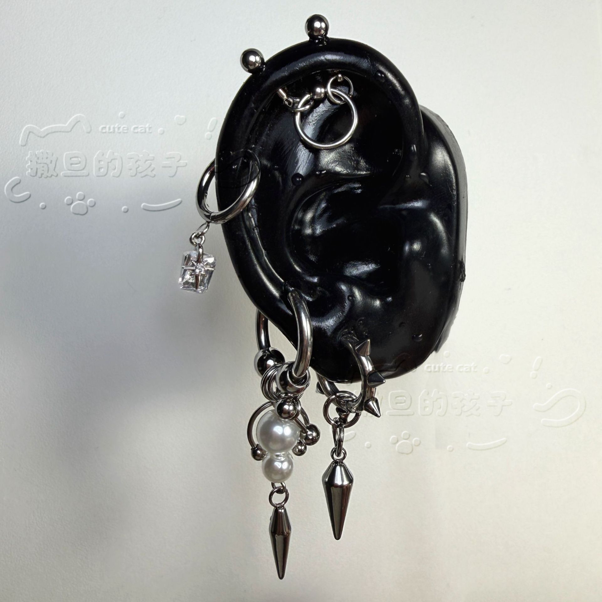 Titanium Steel Yabi Sweet-Cool Ear Studs, Dark Black Pearl Earrings for Earlobe, Cyberpunk Style - Image 2