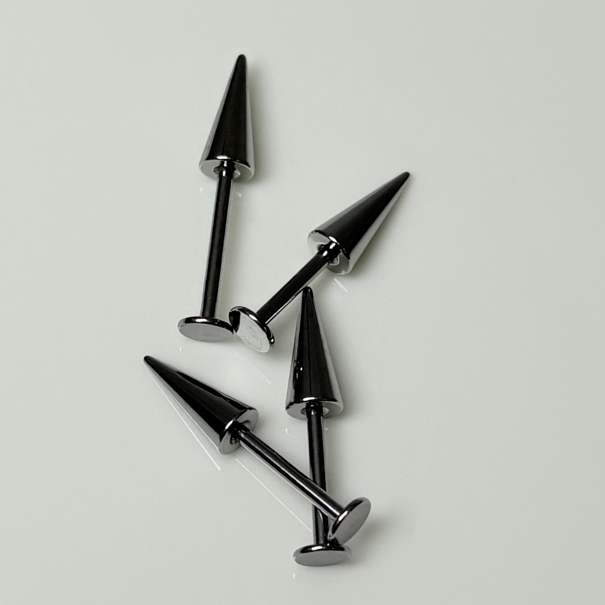 Large Pointed Cone Devil Nail Lip Labret Stud Titanium Steel Punk Style Ear Cartilage Straight Barbell Lip Ring Piercing Jewelry Wholesale - Image 5